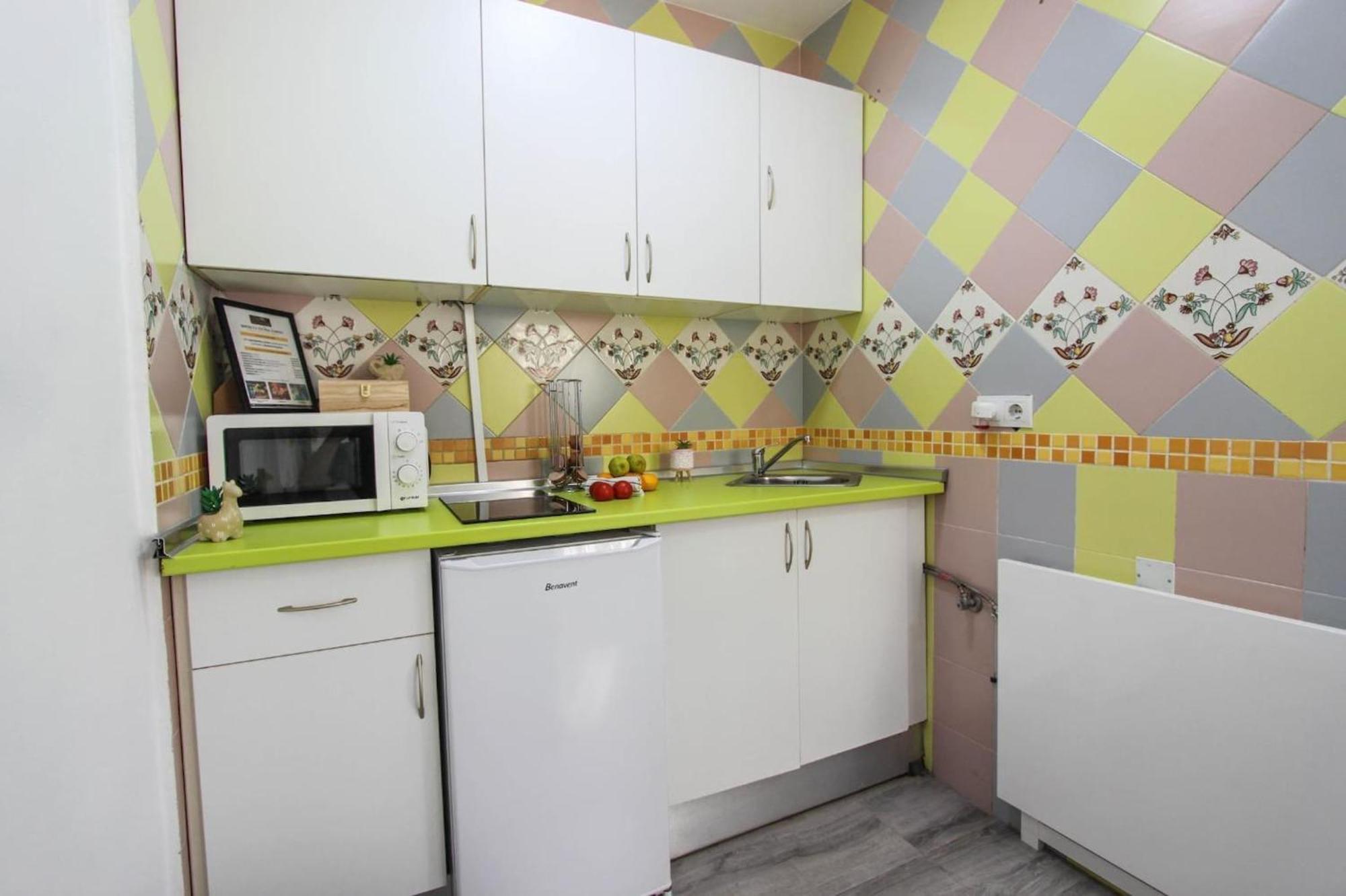 Estudio Jimena Calahonda En El Centro De Nerja Exterior foto